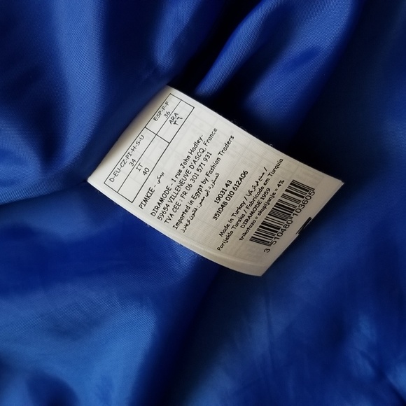 Blazer - Picture 2 of 2